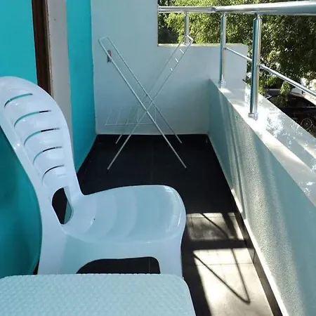 Pensionat деси 1 Tjernomorets