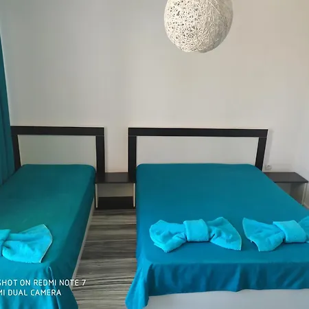 Guest house деси къща за гости 1 *