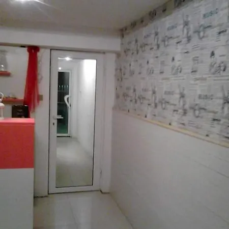 деси 1 Gasthof *